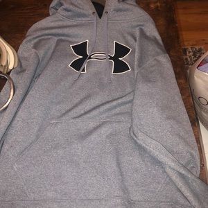 Unisex Under Armour hoodie